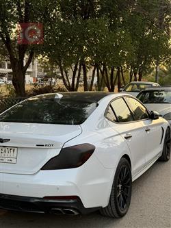 جنسس G70